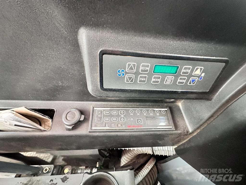 Takeuchi TB2150c Pásová rýpadla