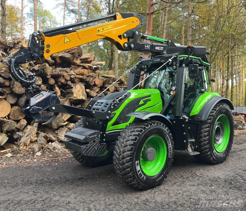 Valtra T214 Active Traktory