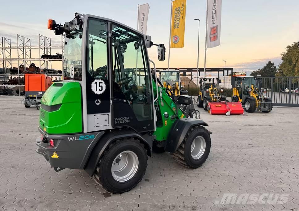 Wacker Neuson WL 20e Kolové nakladače
