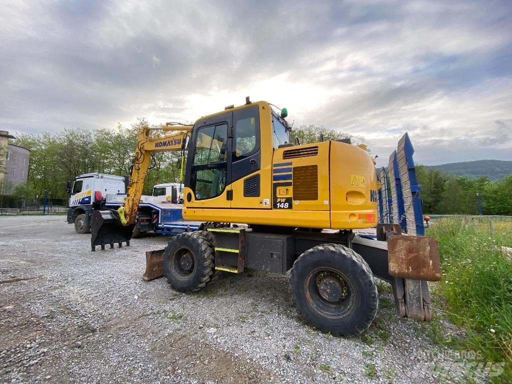 Komatsu PW 148 Kolová rýpadla