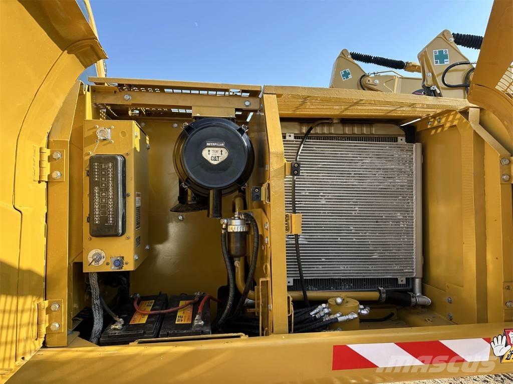 CAT 320 C L Pásová rýpadla