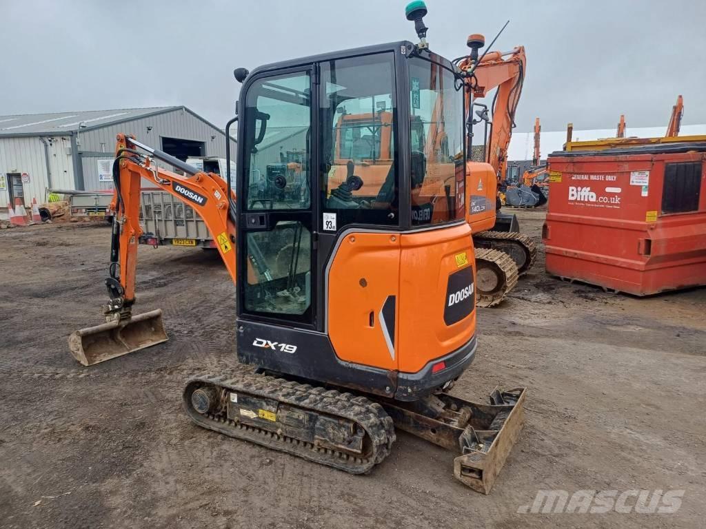 Doosan DX 19 Mini rýpadla < 7t
