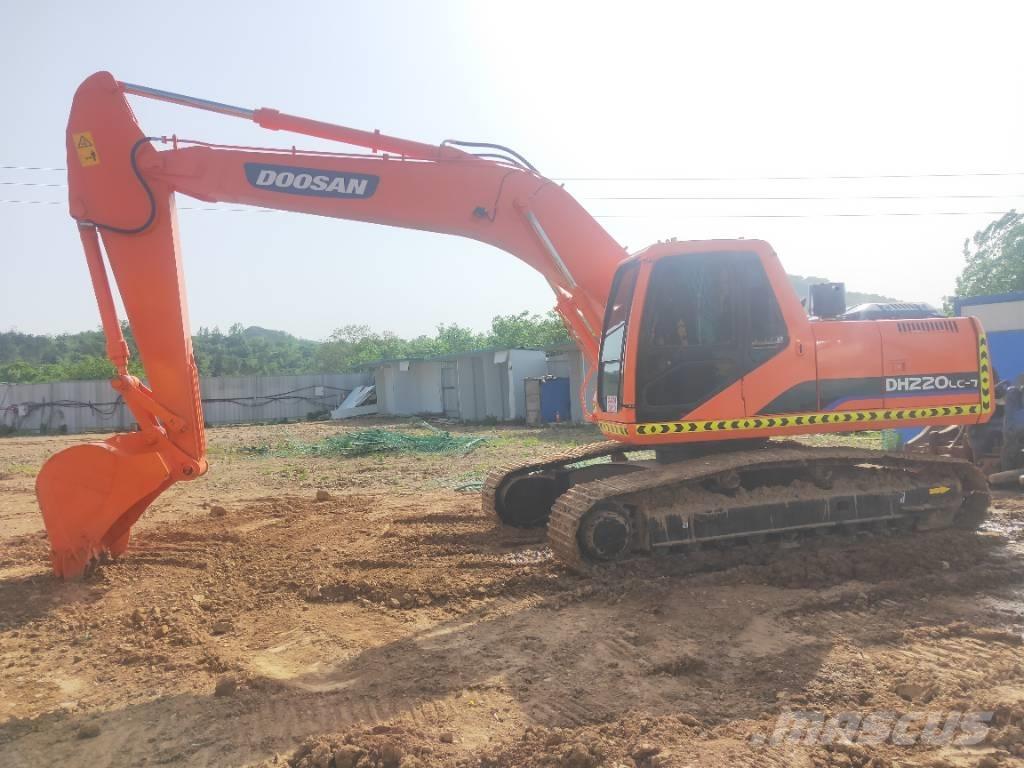 Doosan DH220LC-7 Pásová rýpadla