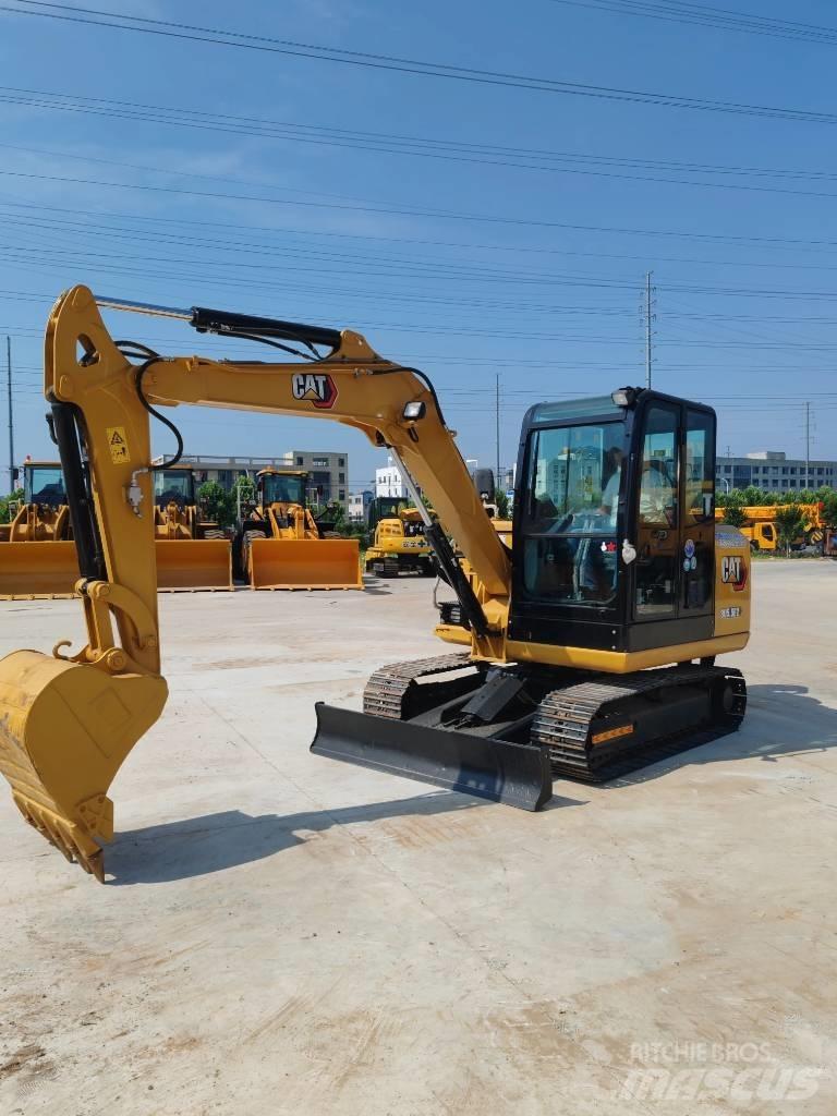 CAT 305.5 Mini rýpadla < 7t