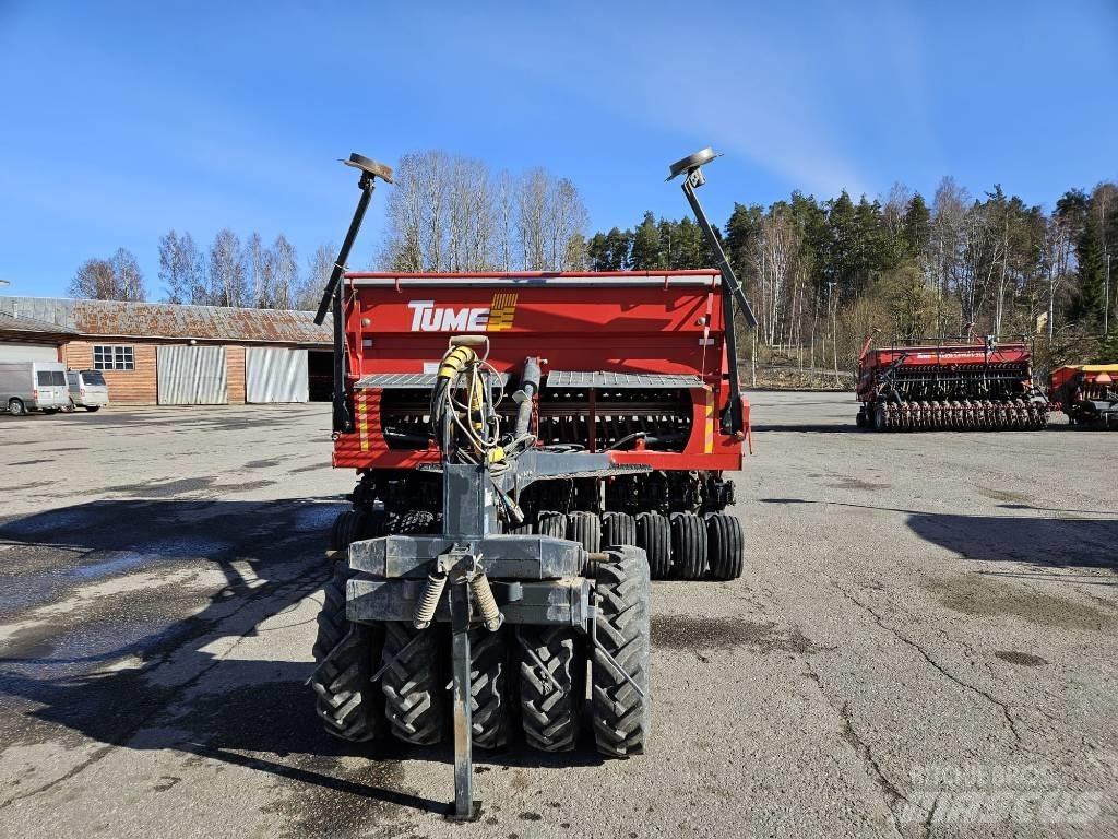 Tume Nova Combi 3000 Kombinované secí stroje