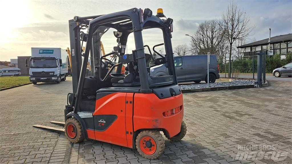 Linde E18PH-02 Akumulátorové vozíky