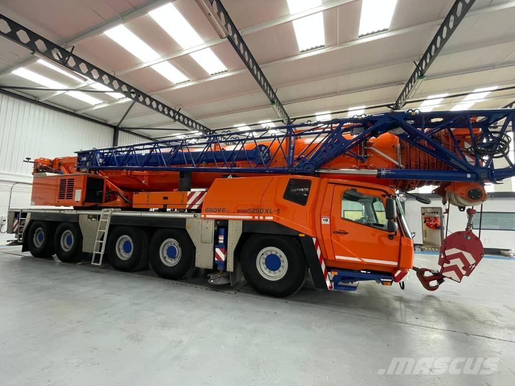 Grove GMK 5250 XL-1 Stavební jeřáby