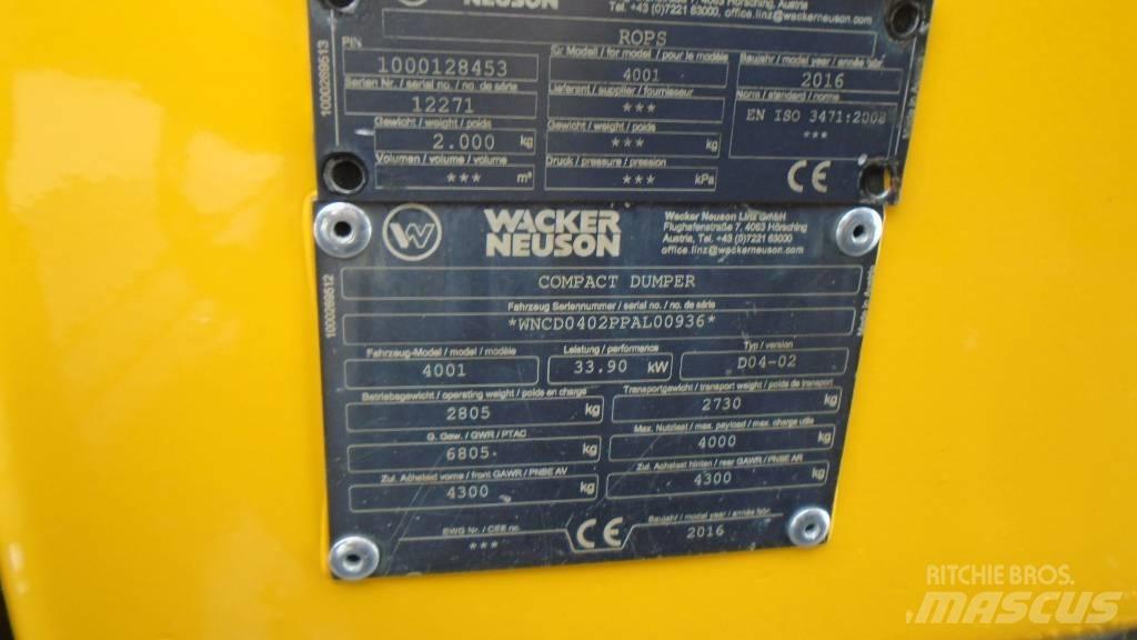 Wacker Neuson 4001 s Vyklápěcí dempry