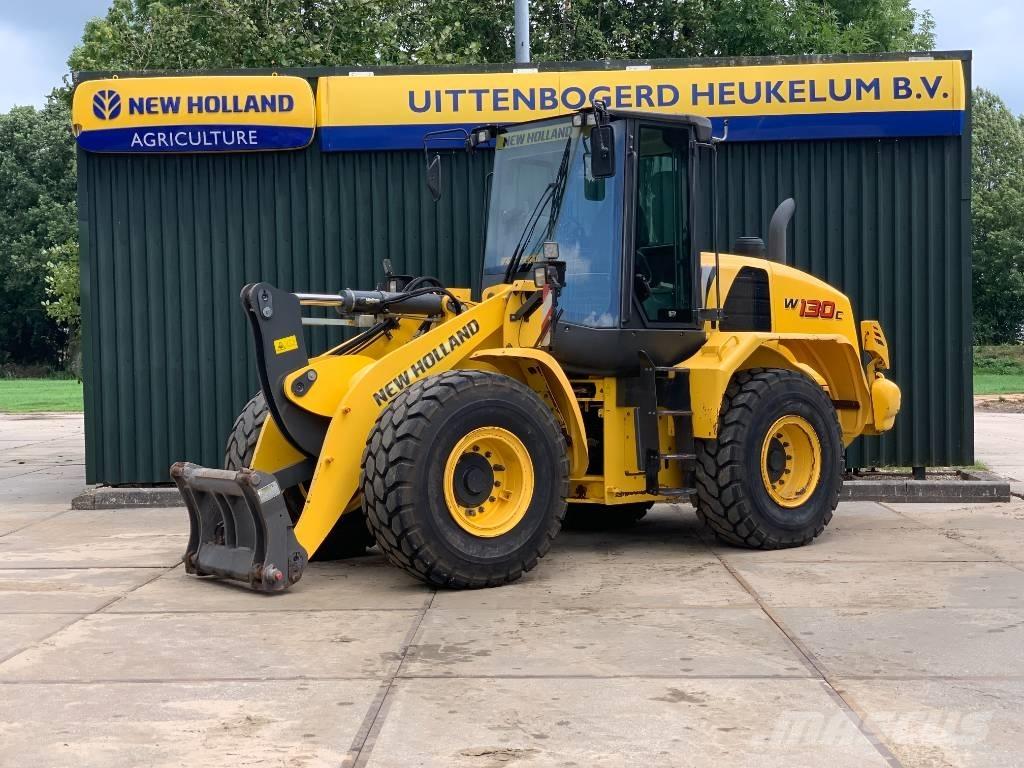 New Holland W 130 C Kolové nakladače