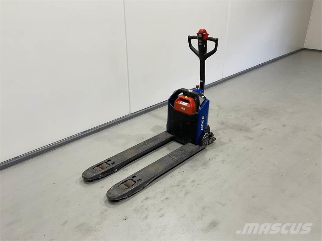 NH SKP1500E Nízkozdvižný vozík