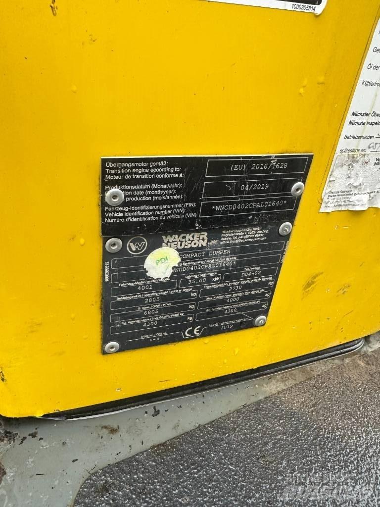Wacker Neuson 4001 Vyklápěcí dempry