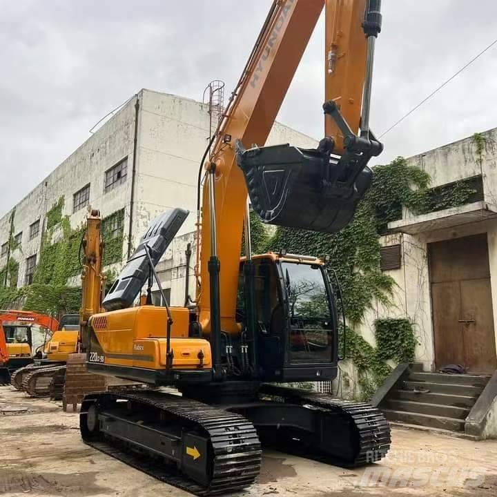 Hyundai R220LC-9S Pásová rýpadla