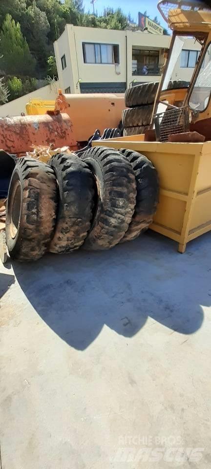 Goodyear 14.00-24 Pneumatiky, kola a ráfky