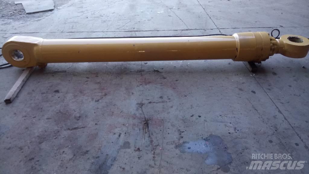 CAT 375 Hydraulika