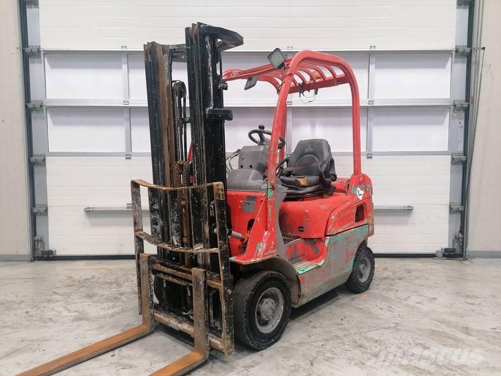Mitsubishi FD15N Dieselové vozíky