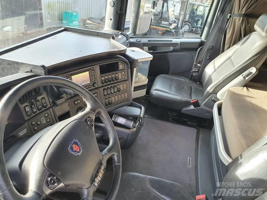 Scania R 490 Vozy na dřevní štěpku