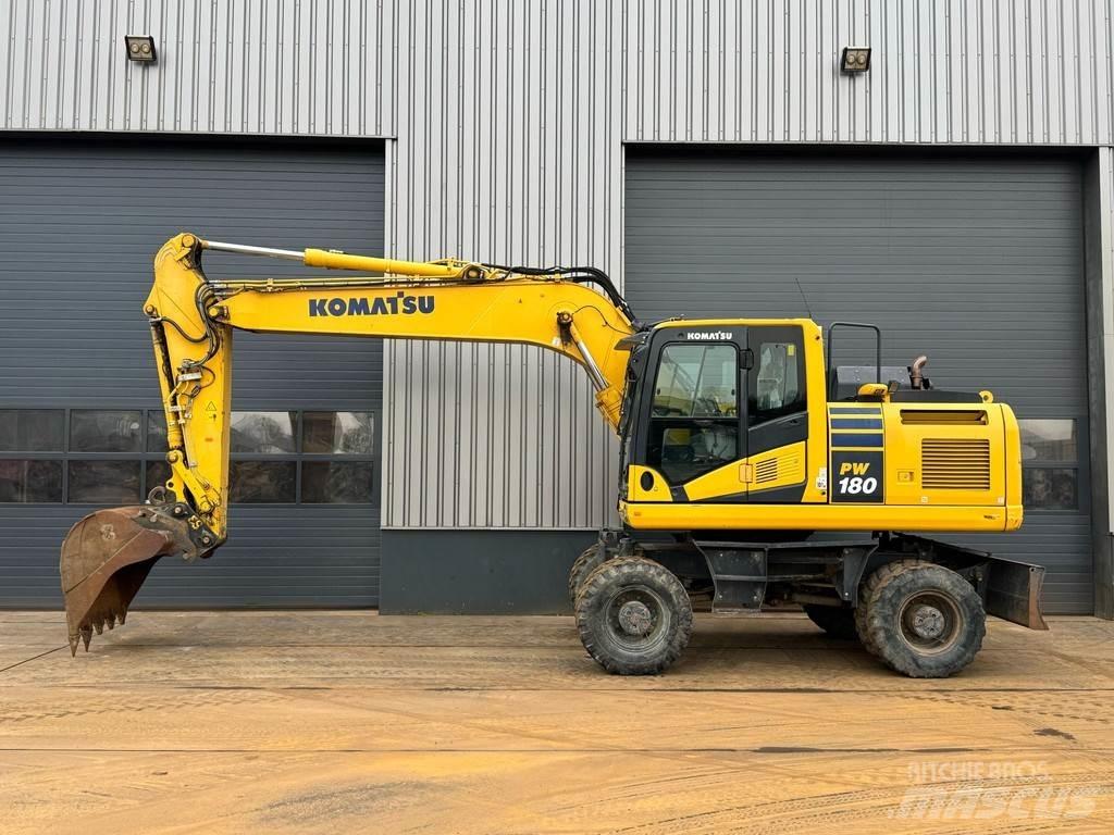Komatsu PW180-11 Kolová rýpadla