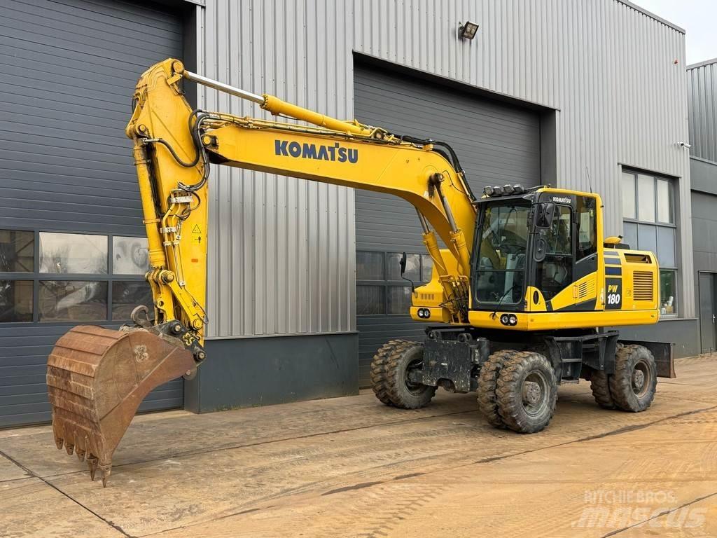 Komatsu PW180-11 Kolová rýpadla