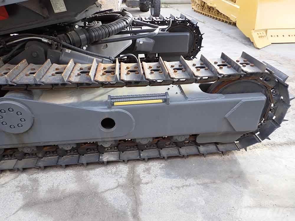 Sandvik DX800 Povrchové vrtací stroje