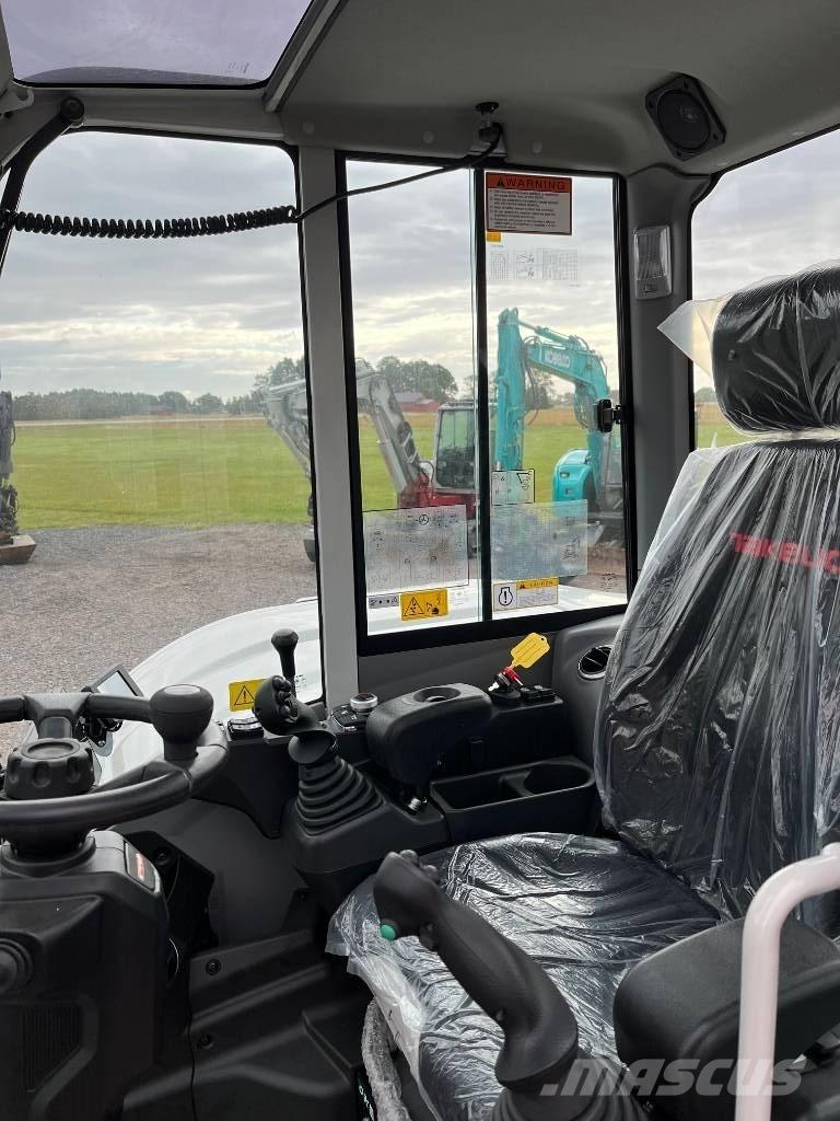 Takeuchi TB 370 W Kolová rýpadla