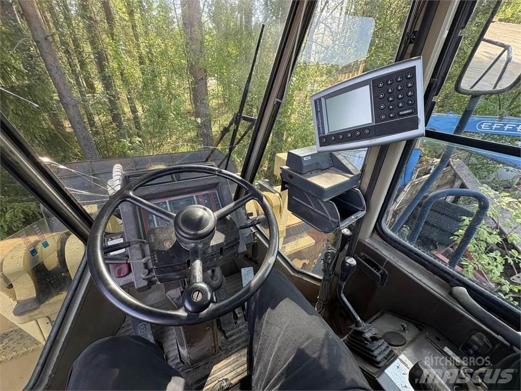 Komatsu WA420-1 Kolové nakladače
