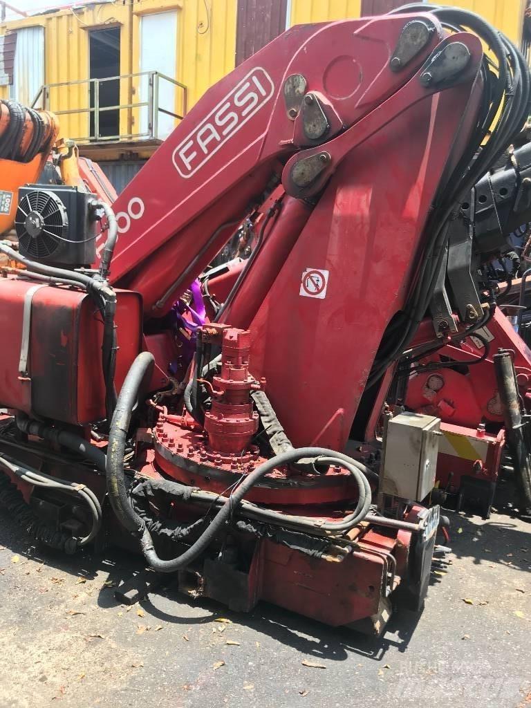 Fassi F600.27 Nakládací jeřáby