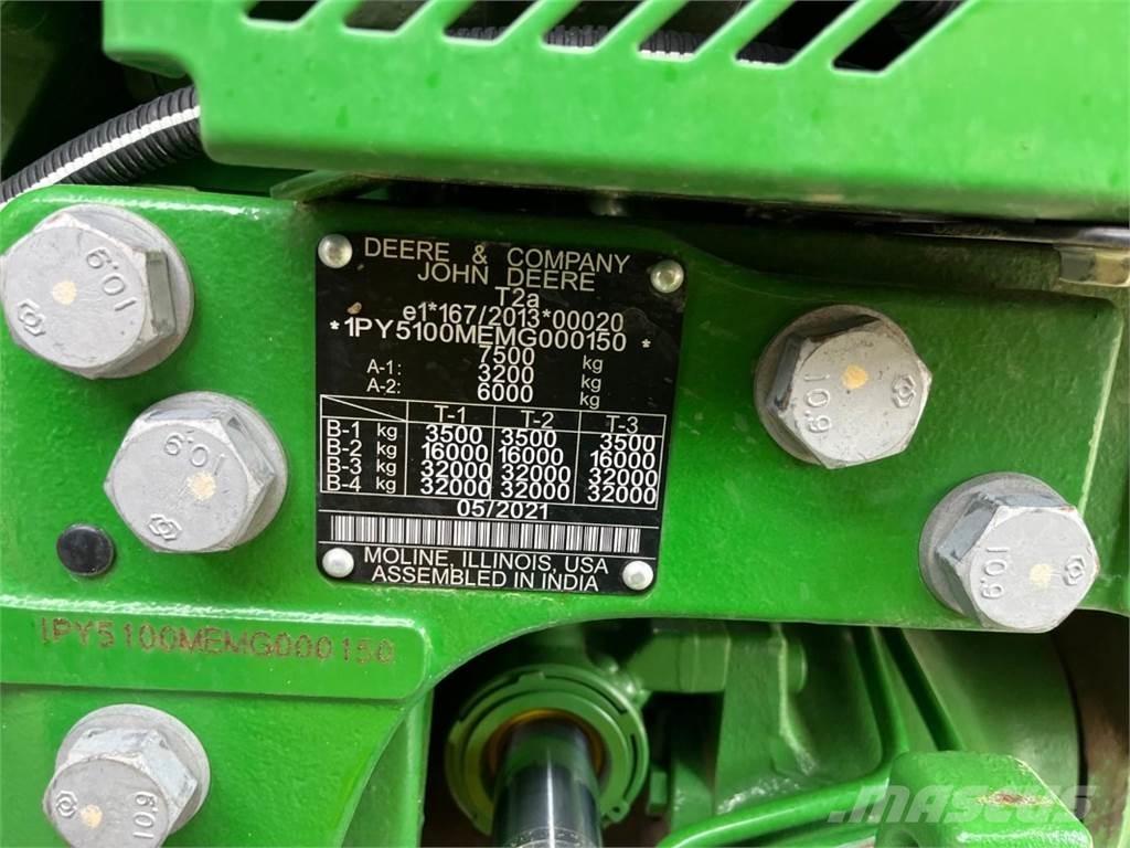 John Deere 5100M Traktory