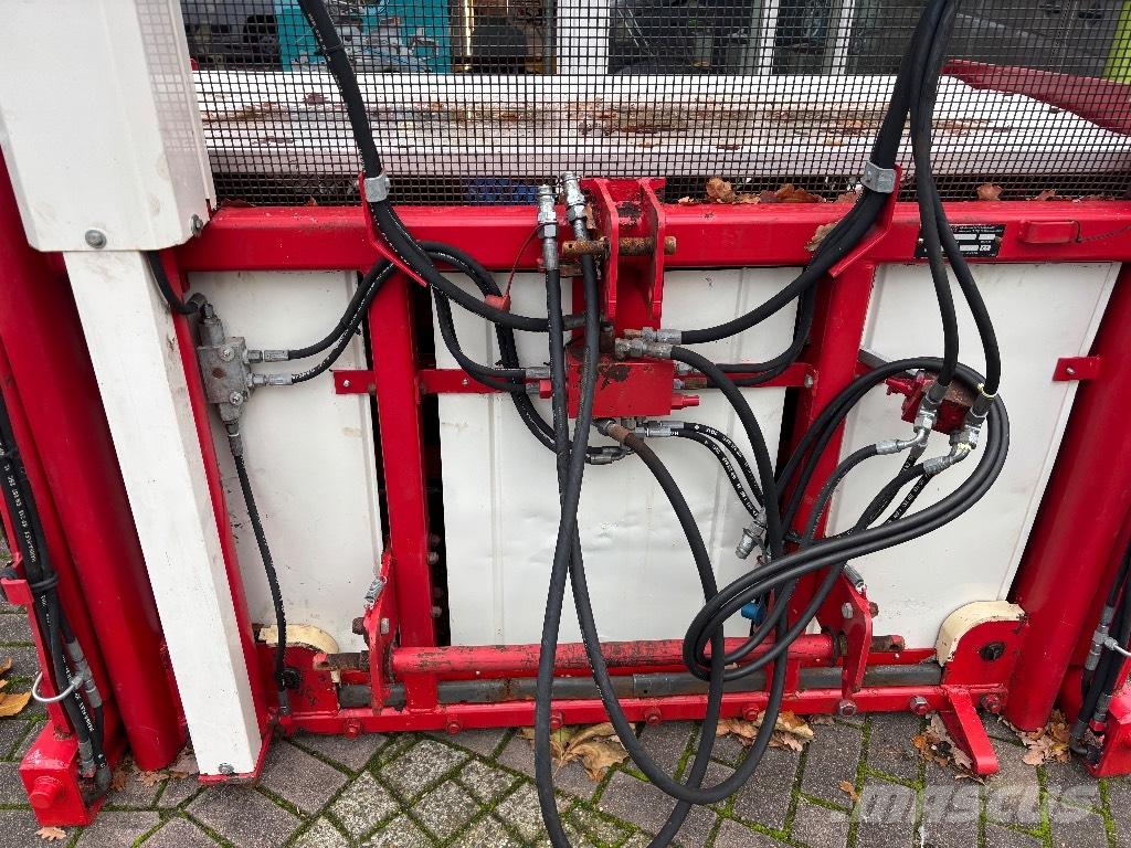 Trioliet TU 195 Drtiče a řezače balíků