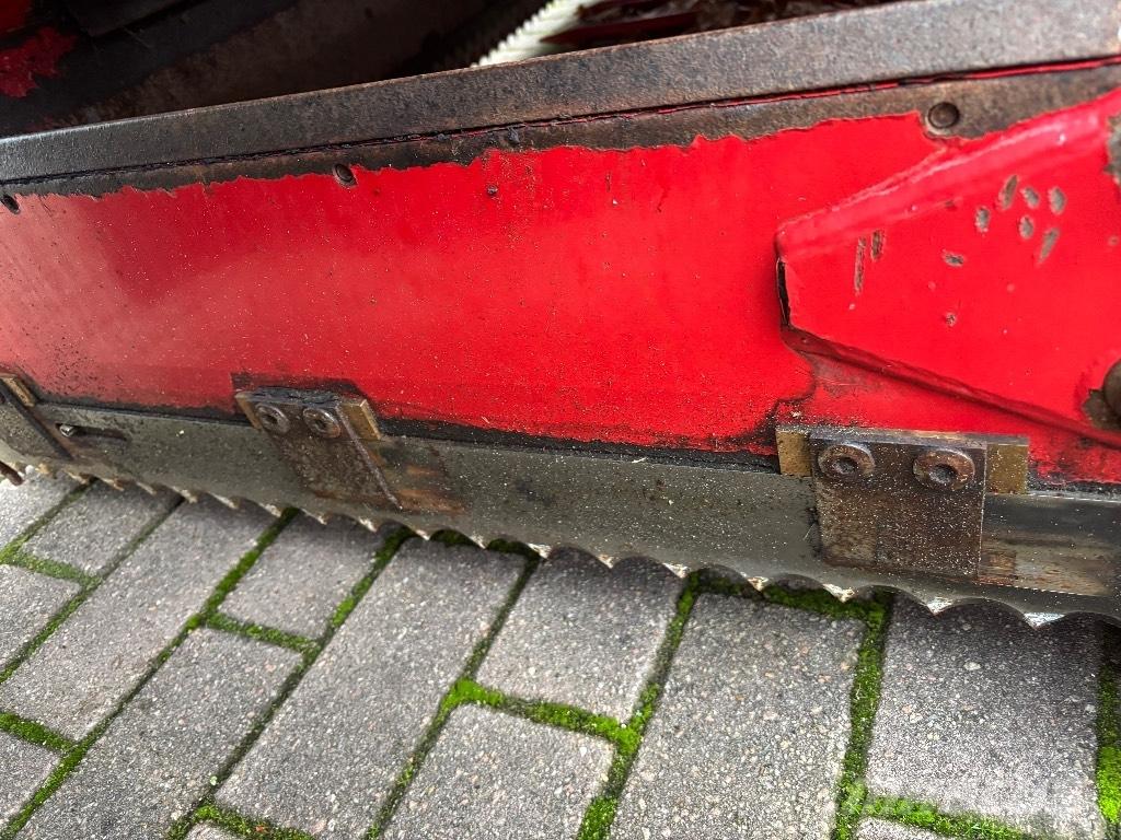 Trioliet TU 195 Drtiče a řezače balíků