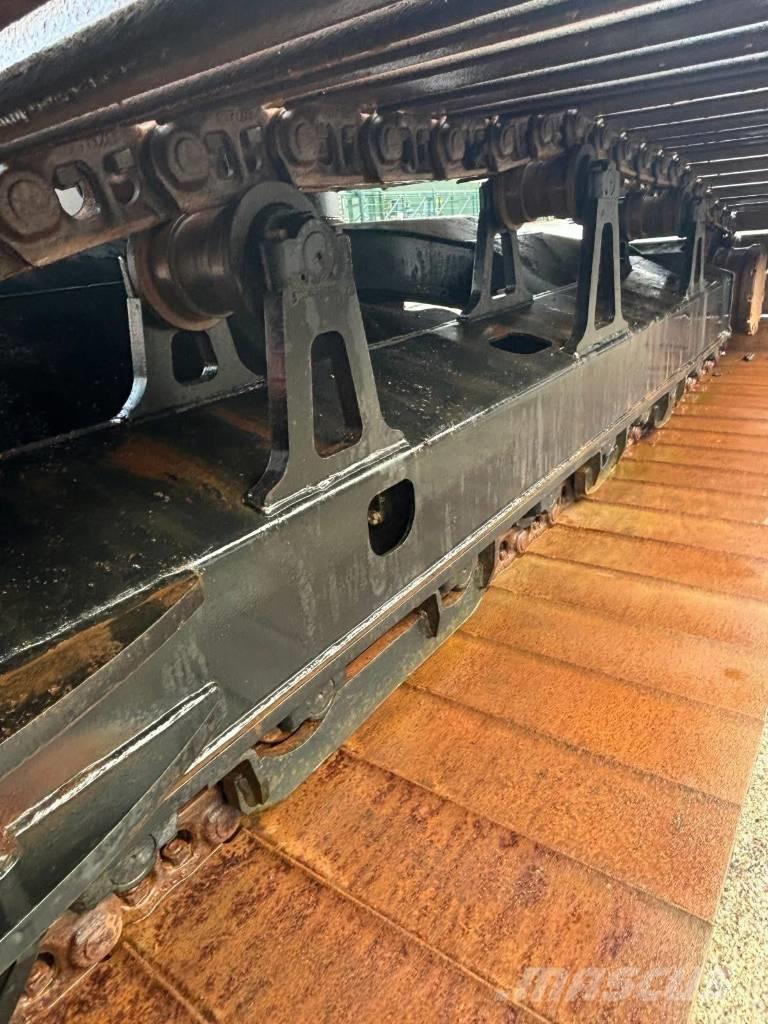 Hitachi ZX130LCN-6 Pásová rýpadla