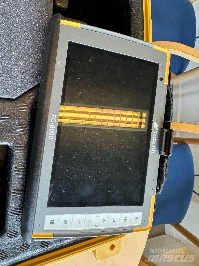 Topcon Hiper VR Přístroje, měřící a automatizační zařízení