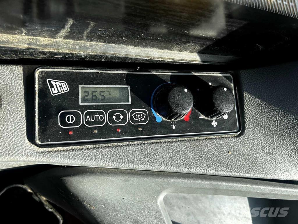 JCB HD110WT SV Midi rýpadla 7t - 12t