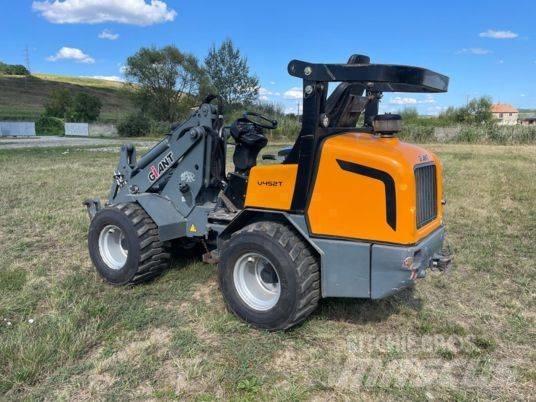 GiANT V 452 T Víceúčelové nakladače