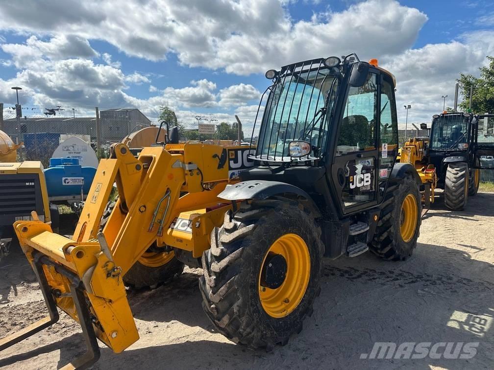 JCB 531-70 Teleskopické manipulátory