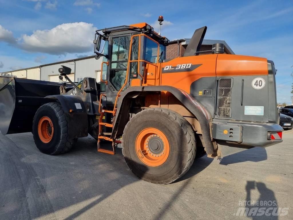 Doosan DL 380-7 Kolové nakladače