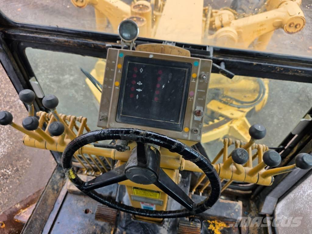 CAT 14 G Grejdry