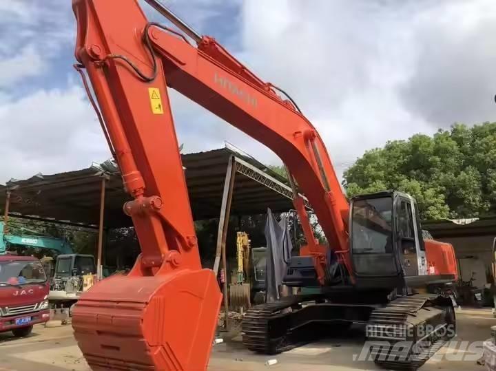 Hitachi ZX350 Pásová rýpadla
