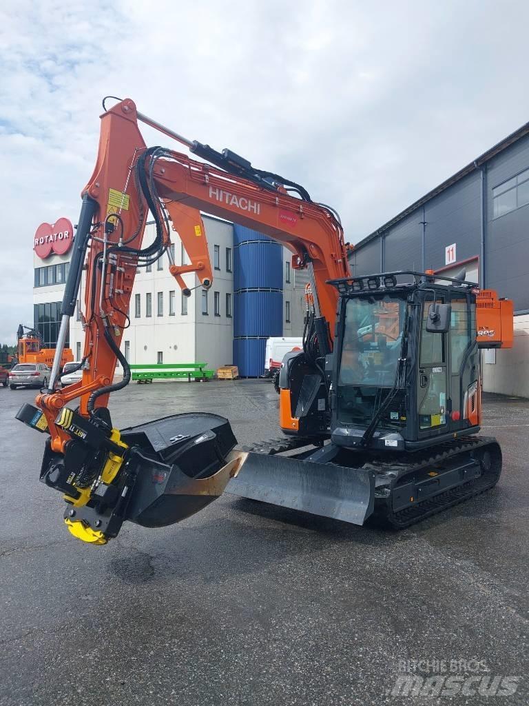 Hitachi ZX 95 US-7 Midi rýpadla 7t - 12t