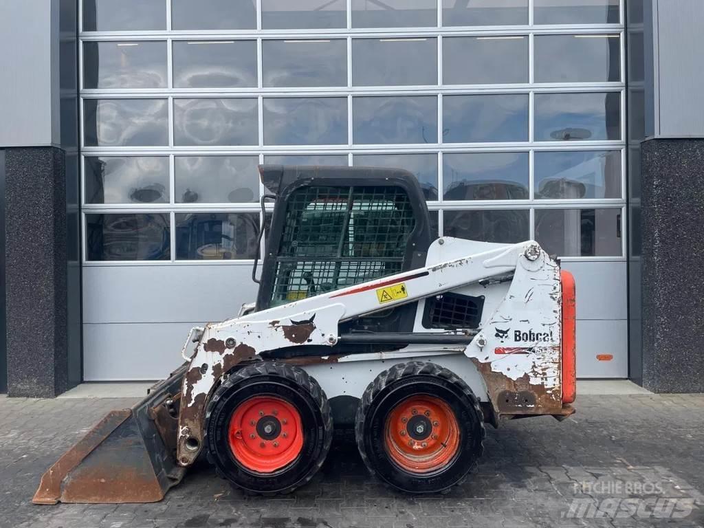 Bobcat S450 Smykem řízené nakladače