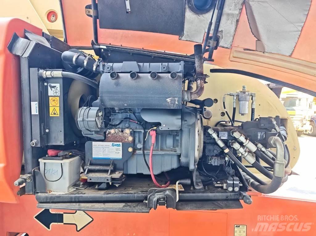 JLG 860 SJ Nůžková zvedací plošina