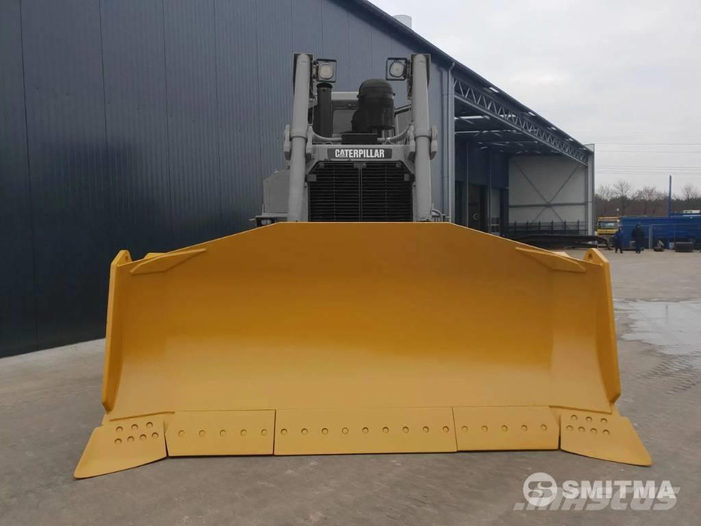 CAT D8T Radlice