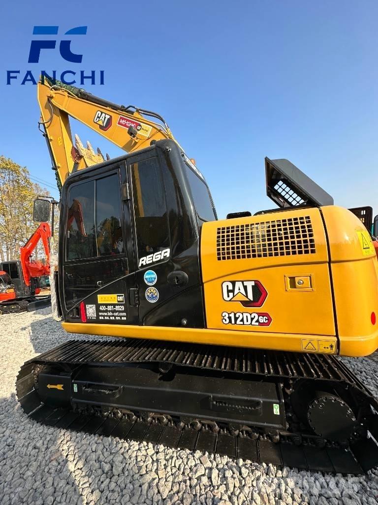 CAT 313d2gc Pásová rýpadla