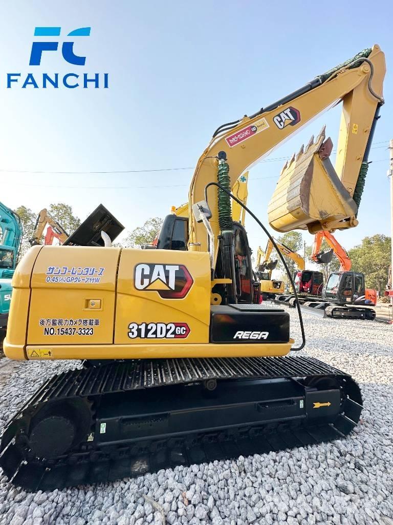 CAT 313d2gc Pásová rýpadla
