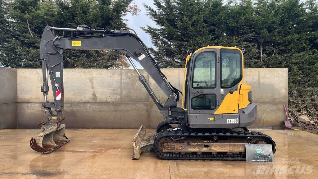 Volvo ECR 88 D Midi rýpadla 7t - 12t