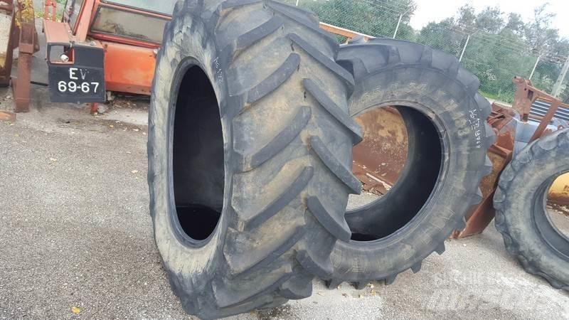  Pneus 540/65R34 Pneumatiky, kola a ráfky