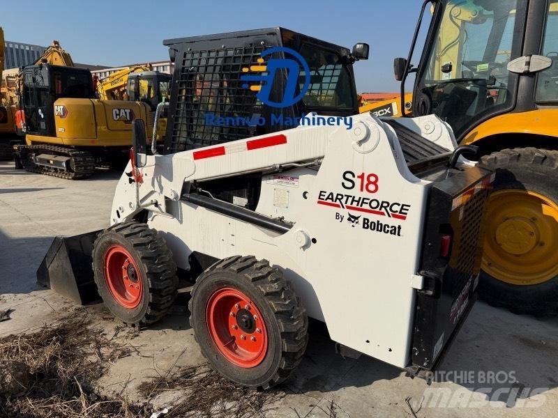 Bobcat S 18 Smykem řízené nakladače