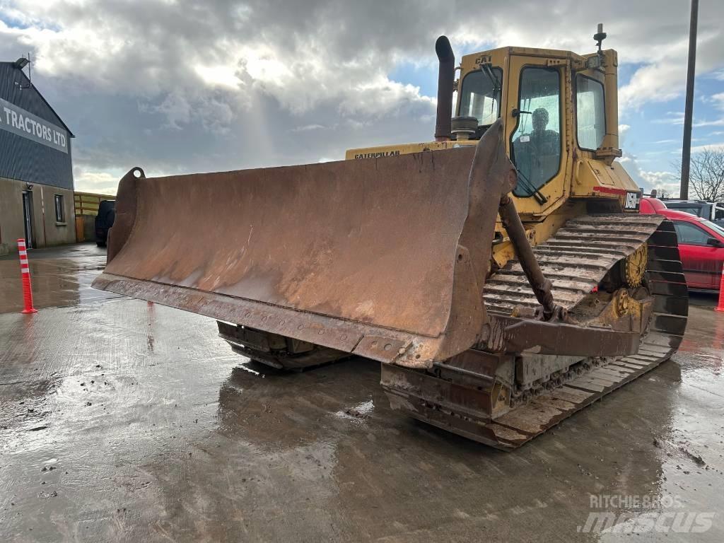 CAT D 5 H Pásové dozery