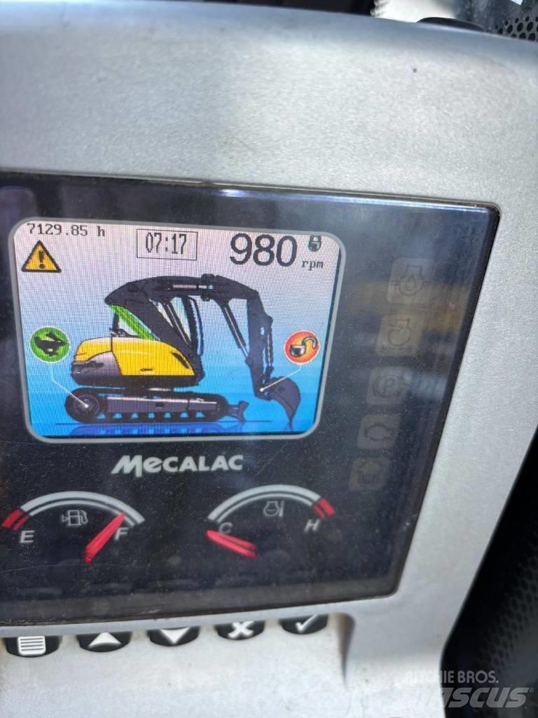 Mecalac 8 M CR Midi rýpadla 7t - 12t