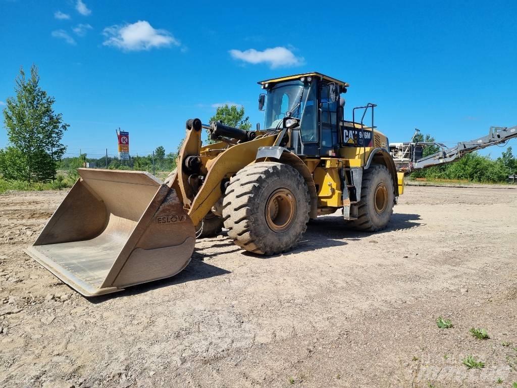 CAT 966 M Kolové nakladače