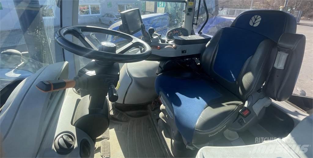 New Holland T7.315 Traktory